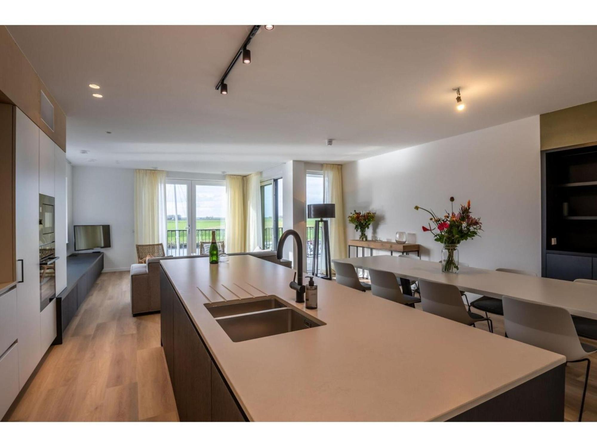 Luxury Apartment In R Sidence Marina Kamperland Pet Friendly Экстерьер фото